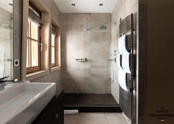 Licorne Des Neiges - Somptueux Sur Les Hauteurs Du Belvedere Mae-3934 Шале *